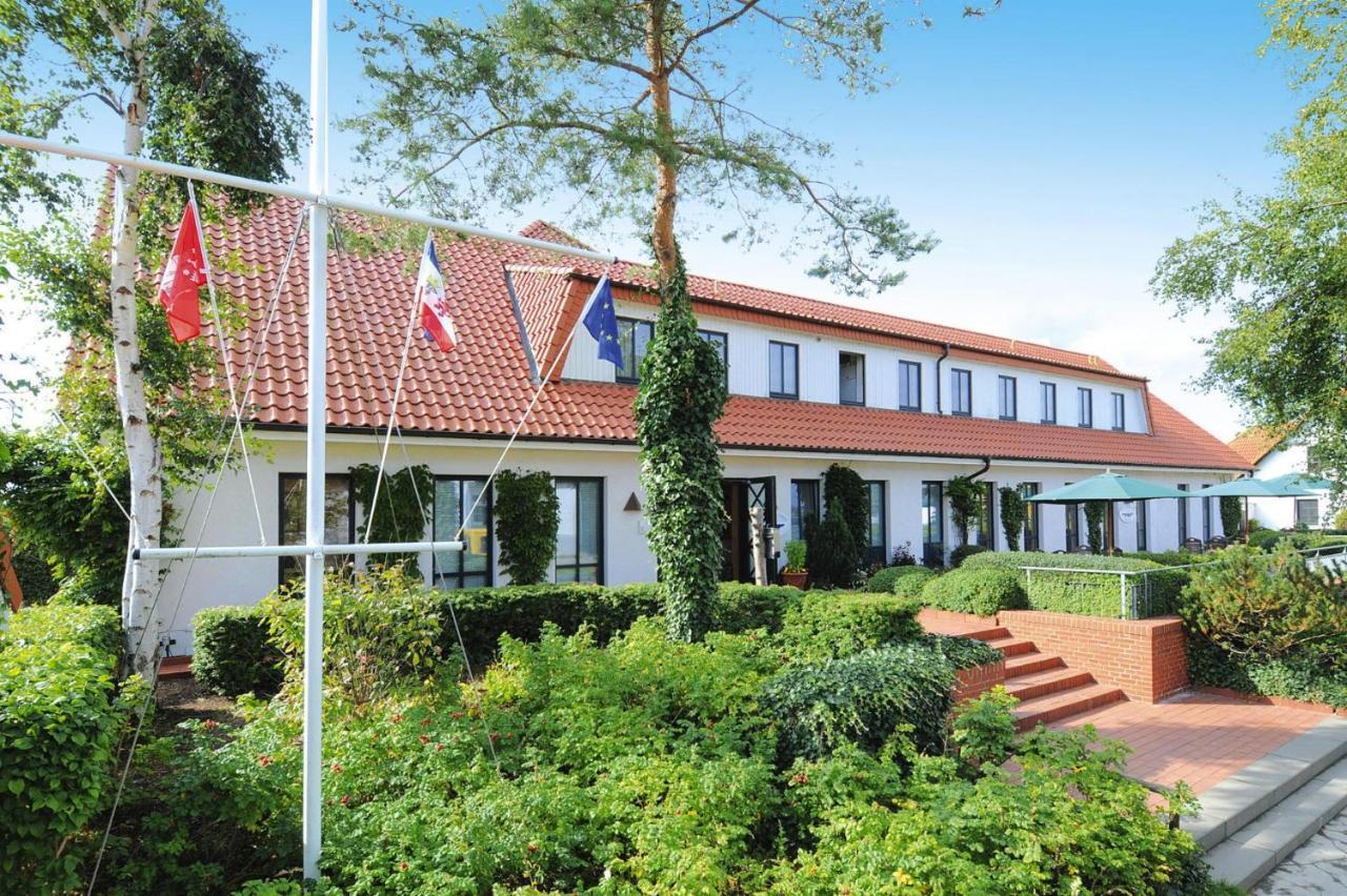 Apartments Post Hiddensee, Вітте Екстер'єр фото